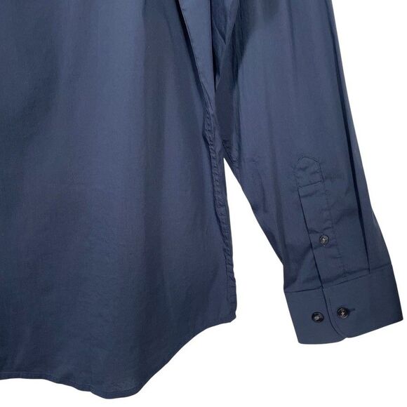 *** Men's Button-Up Shirt - Picture 3 of 3